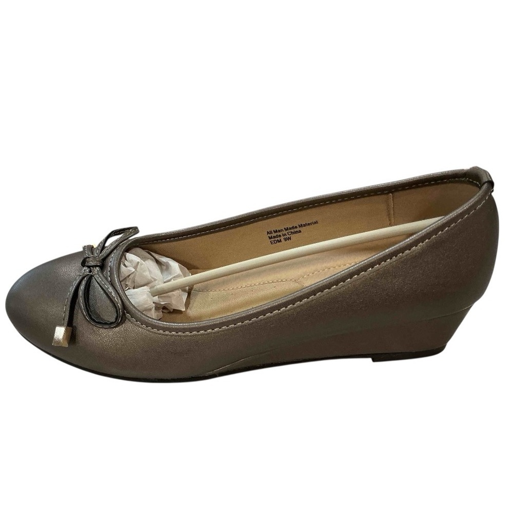 Salon‎ Studio Wedge Dress Shoes 9W Bronze Metallic Round Toe Comfort New